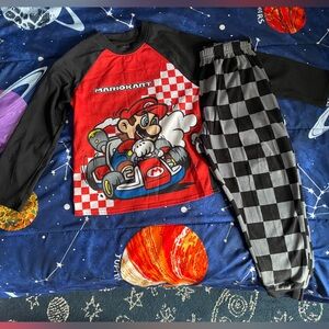 Nintendo Mario Kart Red and Black Boys Pajama Set Size 6/7